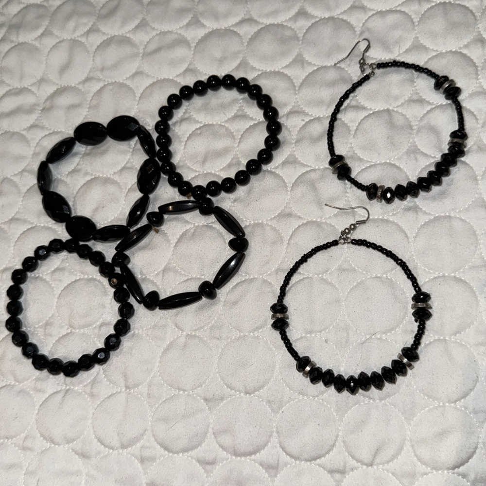Women Black beads earring and bracelet set bundle beaded casual matching silver
